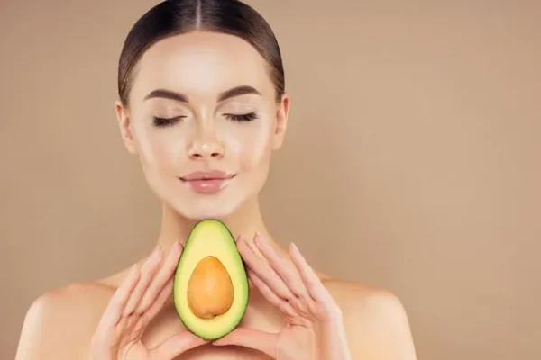 10 foods that help fight aging If you want to have younger facial skin, you shouldn't miss it.
